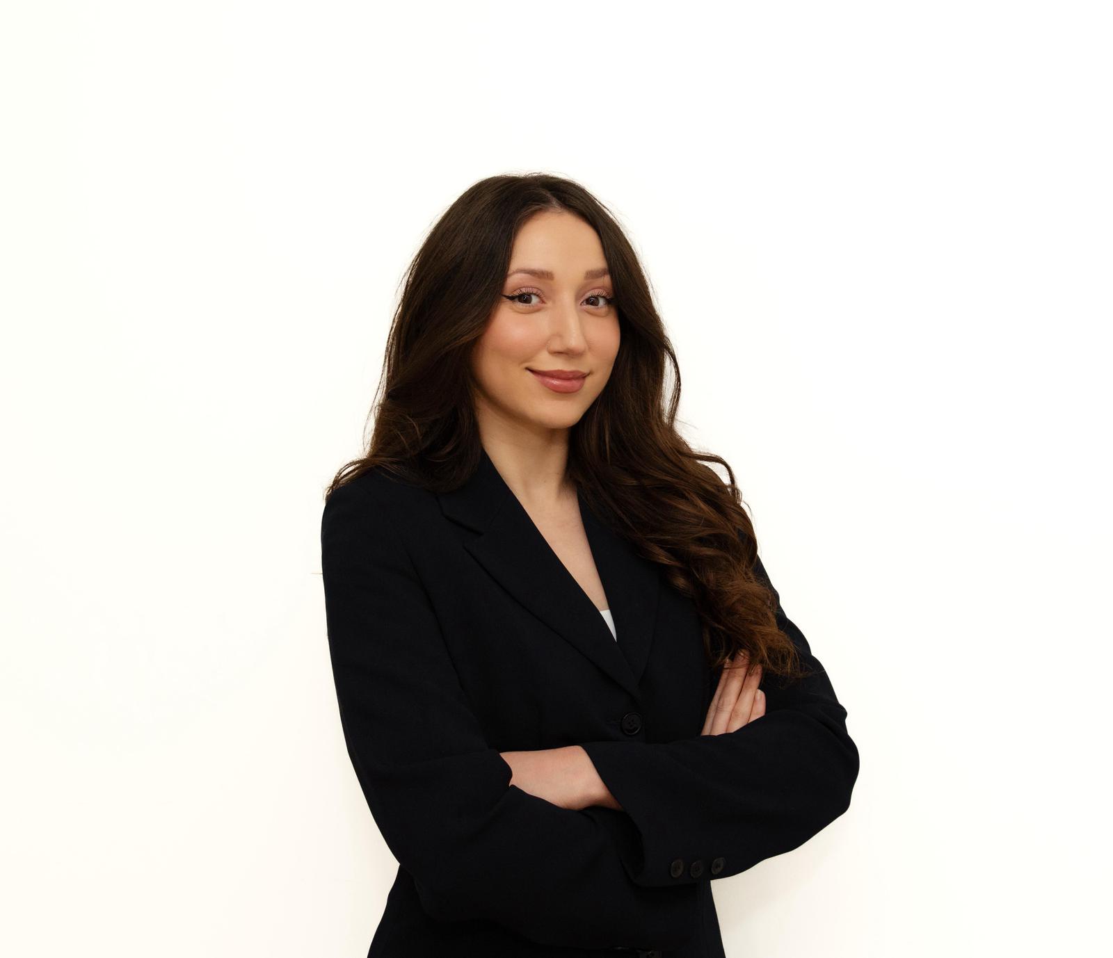 Aleyna G.